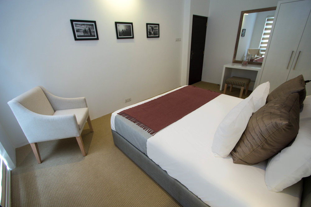 W15 Colombo Hotell Exteriör bild